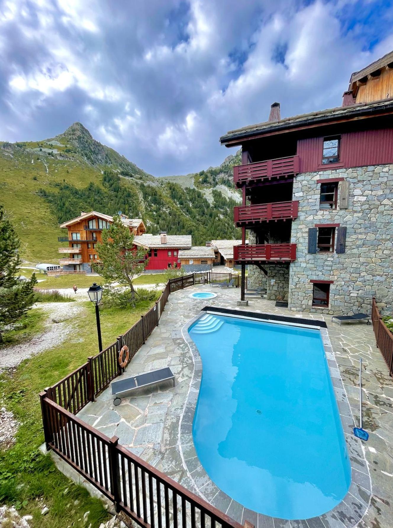 Arc 1950 - Appartement Moderne - Sauna Hammam Jacuzzi - 4 Personnes Les Arcs  Exteriör bild